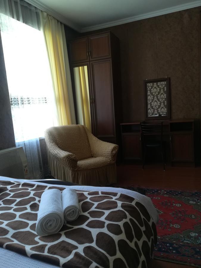 Nikoloz Guesthouse Kazbegi Eksteriør bilde