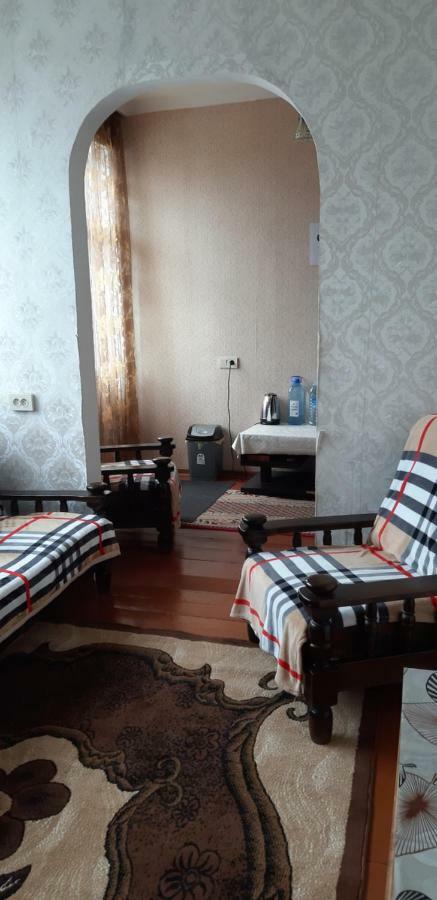 Nikoloz Guesthouse Kazbegi Eksteriør bilde